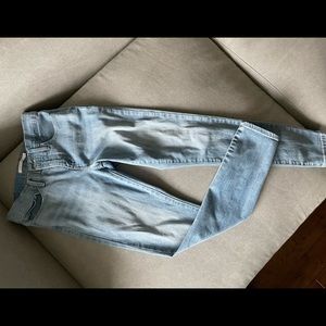 Levi's 311 Shaping Skinny Women's Jeans